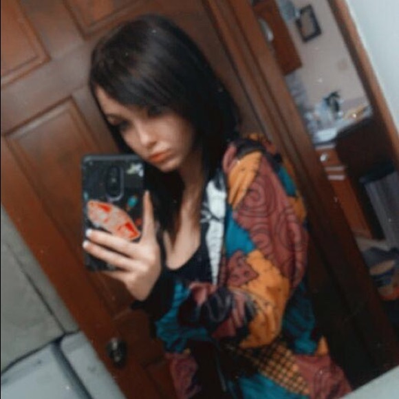 Meet your Posher, Shelby - Picture 1 of 1